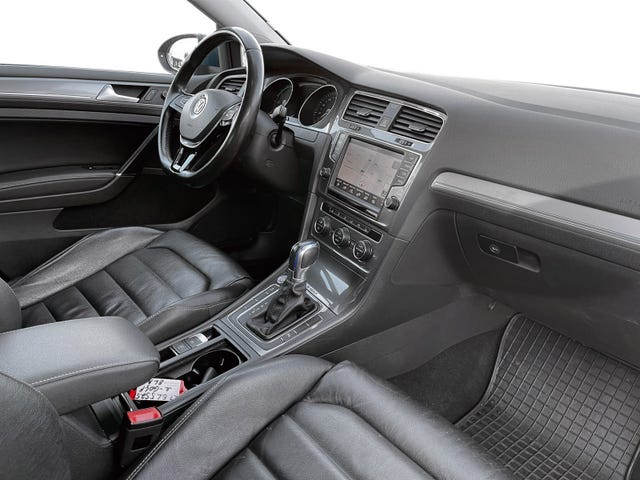 2015 VOLKSWAGEN GOLF - 12