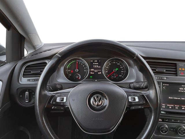 2015 VOLKSWAGEN GOLF - 11