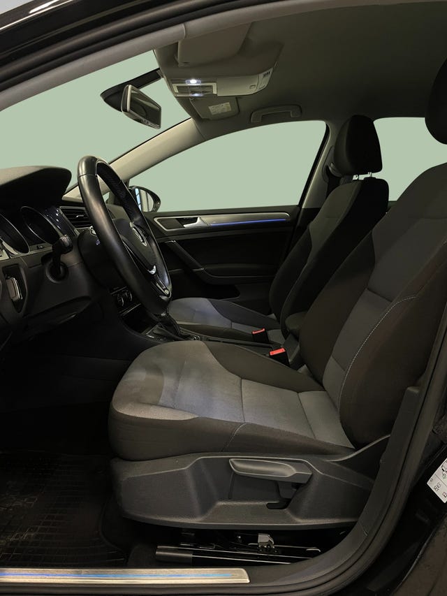 2015 VOLKSWAGEN GOLF - 16