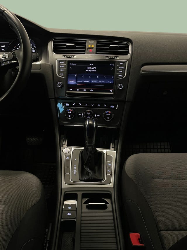 2015 VOLKSWAGEN GOLF - 22