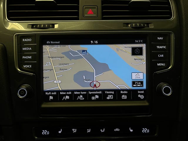 2015 VOLKSWAGEN GOLF - 24