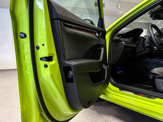 2022 SKODA OCTAVIA RS - 15
