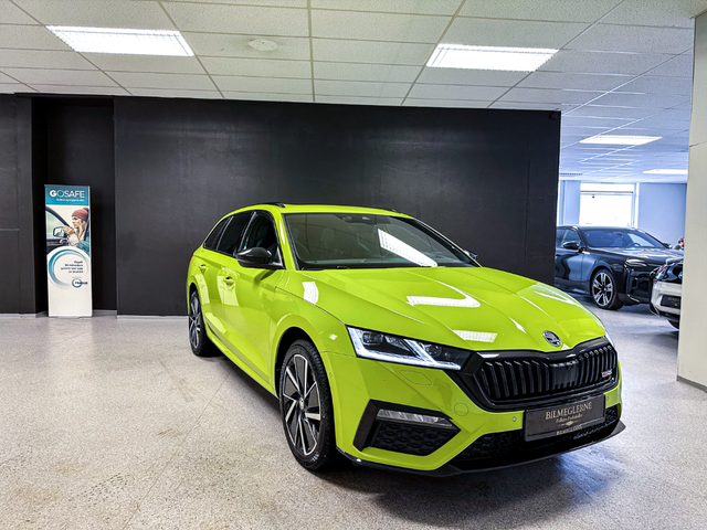 2022 SKODA OCTAVIA RS - 17