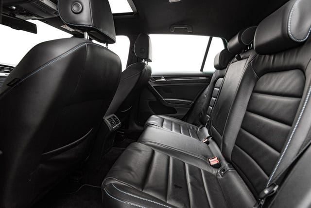 2015 VOLKSWAGEN GOLF - 12