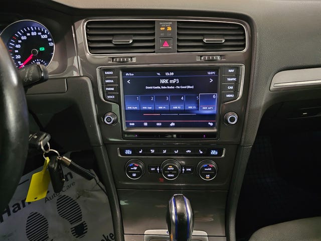 2015 VOLKSWAGEN GOLF - 20