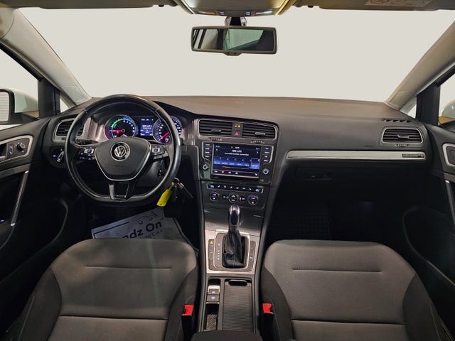 2015 VOLKSWAGEN GOLF - 17