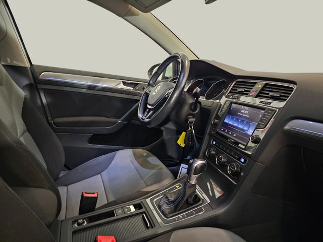 2015 VOLKSWAGEN GOLF - 12