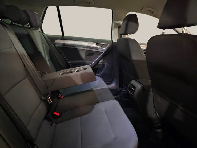 2015 VOLKSWAGEN GOLF - 13
