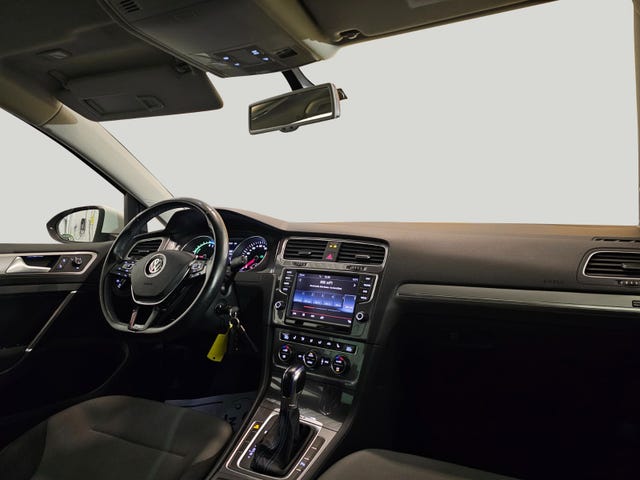 2015 VOLKSWAGEN GOLF - 14