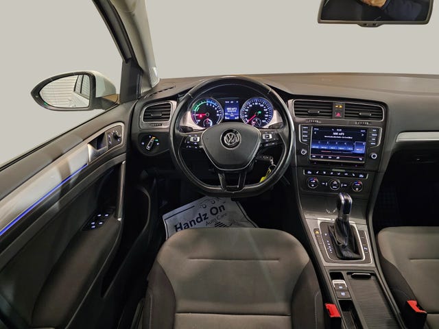 2015 VOLKSWAGEN GOLF - 15