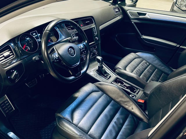 2015 VOLKSWAGEN GOLF - 8