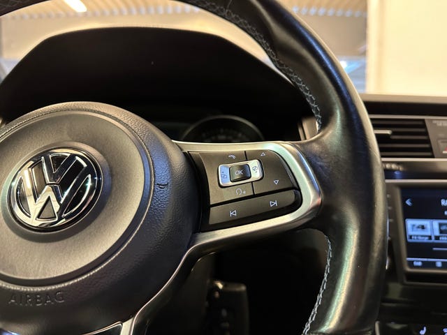 2015 VOLKSWAGEN GOLF - 9