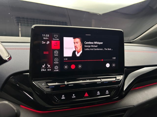 2022 VOLKSWAGEN ID.4 GTX - 37