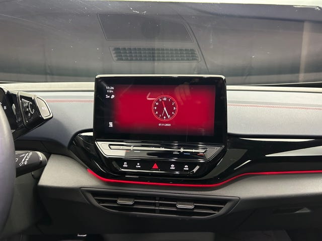 2022 VOLKSWAGEN ID.4 GTX - 17