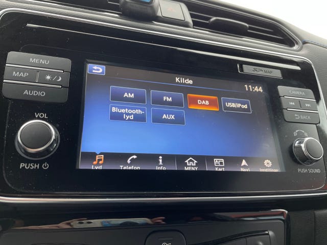 2019 NISSAN LEAF - 29