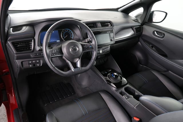 2019 NISSAN LEAF - 7