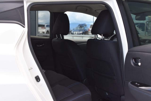 2019 NISSAN LEAF - 13