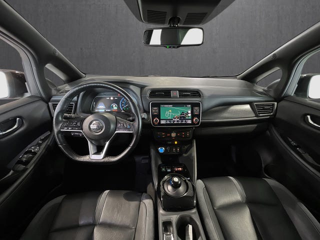 2019 NISSAN LEAF - 10