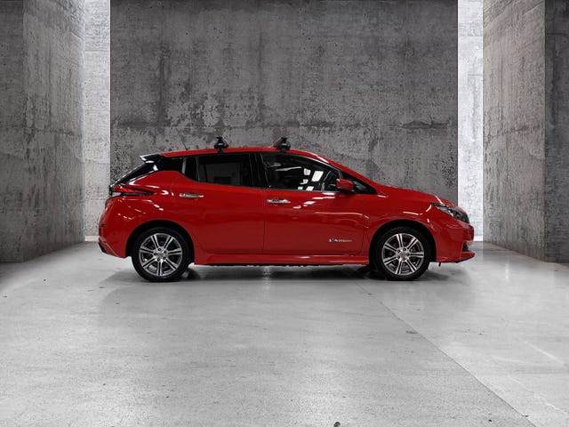 SJNFAAZE1U0072927 2019 NISSAN LEAF-2
