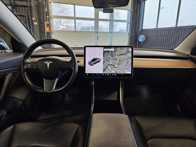 2019 TESLA MODEL 3 - 10