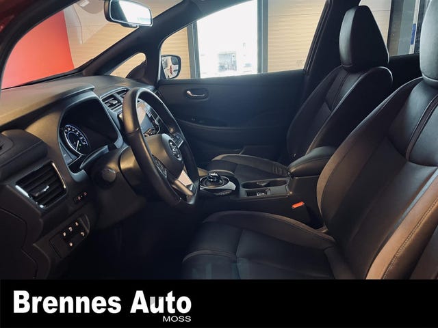 2019 NISSAN LEAF - 12
