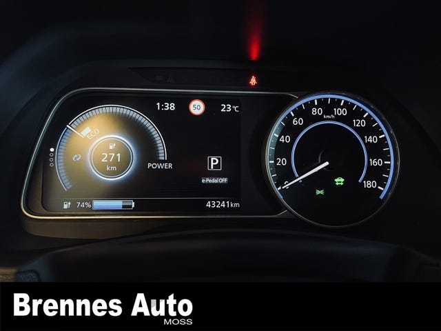 2019 NISSAN LEAF - 18
