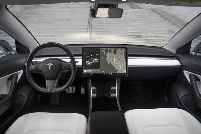 2019 TESLA MODEL 3 - 19