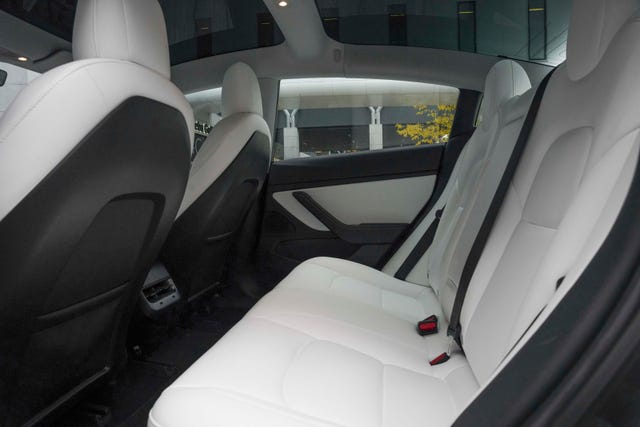 2019 TESLA MODEL 3 - 18