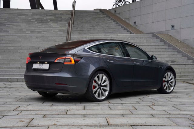 2019 TESLA MODEL 3 - 7