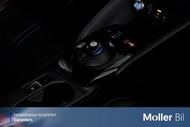 2019 NISSAN LEAF - 27