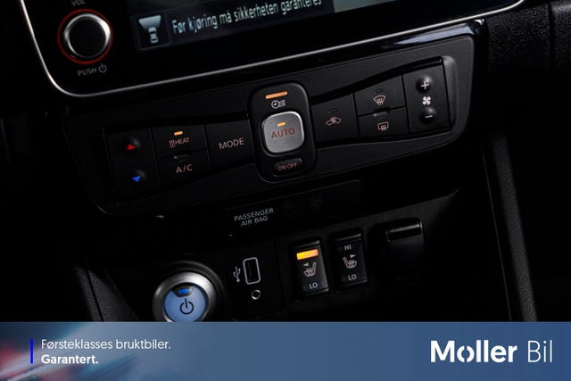 2019 NISSAN LEAF - 25
