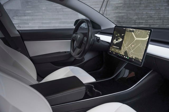 2019 TESLA MODEL 3 - 21