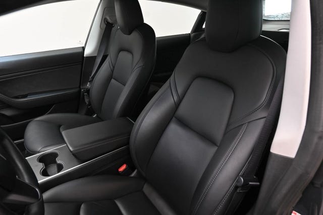 2019 TESLA MODEL 3 - 10
