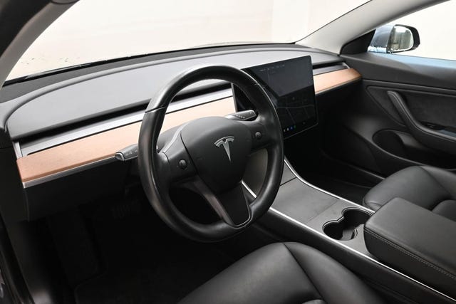 2019 TESLA MODEL 3 - 12