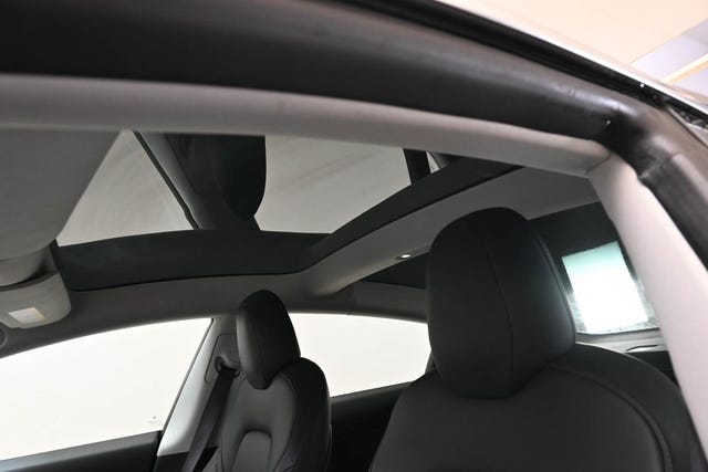 2019 TESLA MODEL 3 - 13