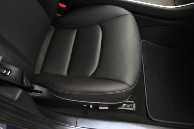 2019 TESLA MODEL 3 - 25