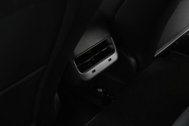2019 TESLA MODEL 3 - 31