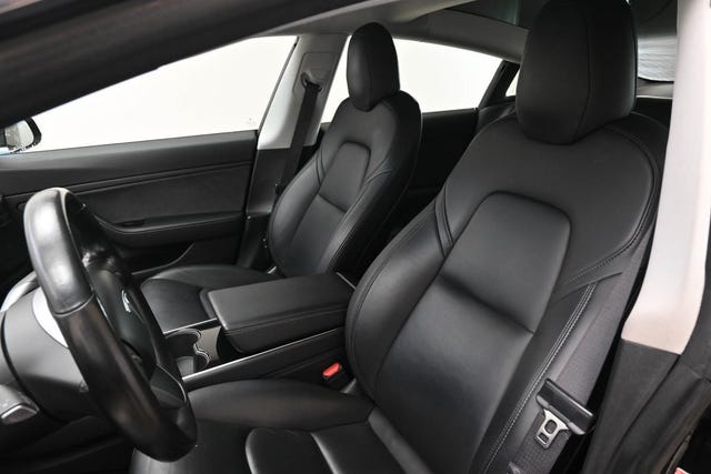 2019 TESLA MODEL 3 - 11