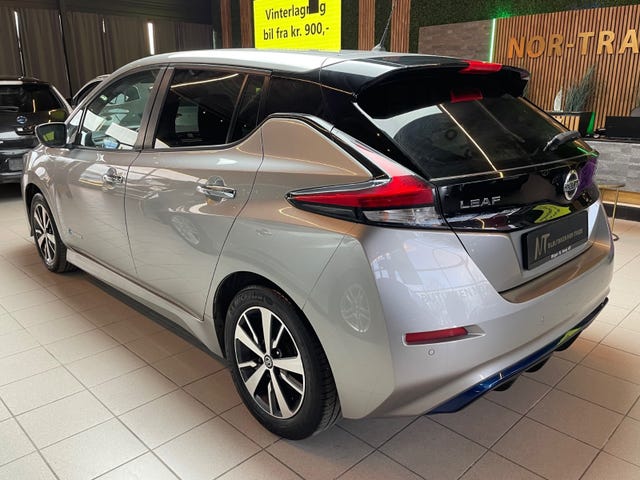 2019 NISSAN LEAF - 10