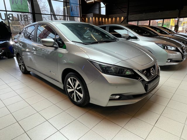 SJNFAAZE1U0046154 2019 NISSAN LEAF-4