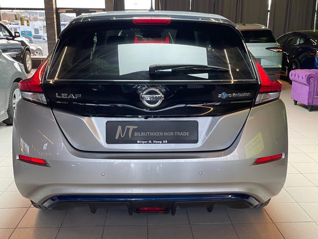 2019 NISSAN LEAF - 8