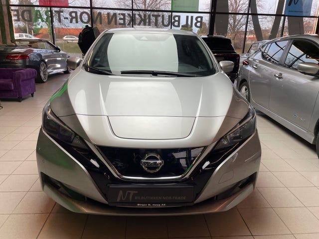 SJNFAAZE1U0046154 2019 NISSAN LEAF-2
