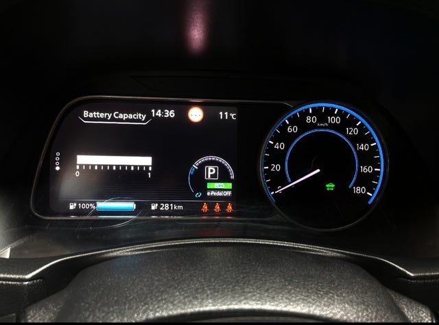 2019 NISSAN LEAF - 17
