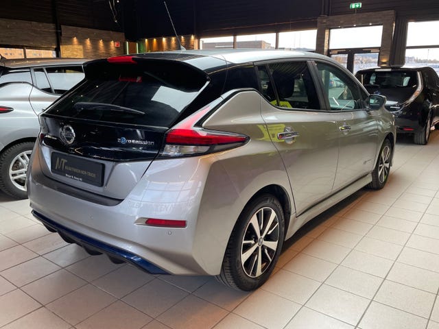 2019 NISSAN LEAF - 7