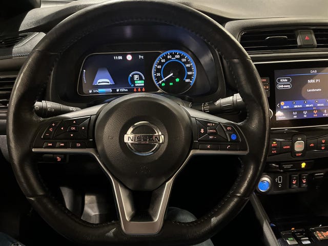 2019 NISSAN LEAF - 12