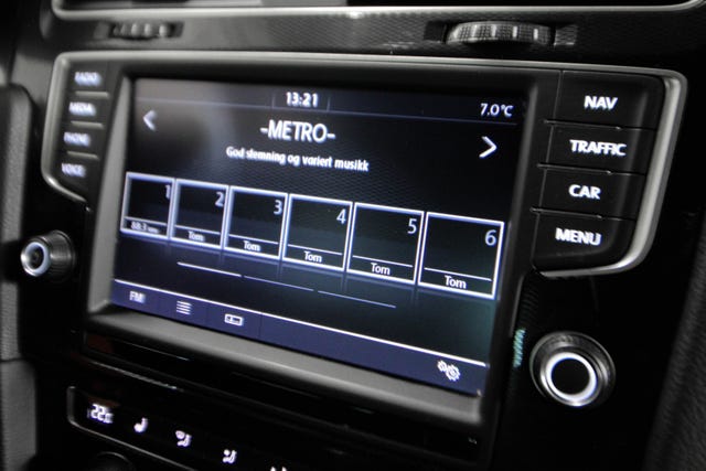 2015 VOLKSWAGEN GOLF - 21