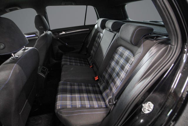2015 VOLKSWAGEN GOLF - 12
