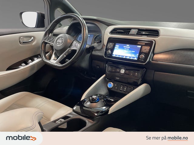 2019 NISSAN LEAF - 16