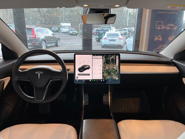 2019 TESLA MODEL 3 - 9