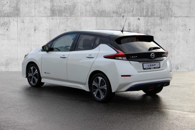 SJNFAAZE1U0063530 2019 NISSAN LEAF-4